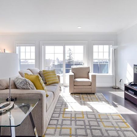 Global Luxury Suites South Boston Buitenkant foto