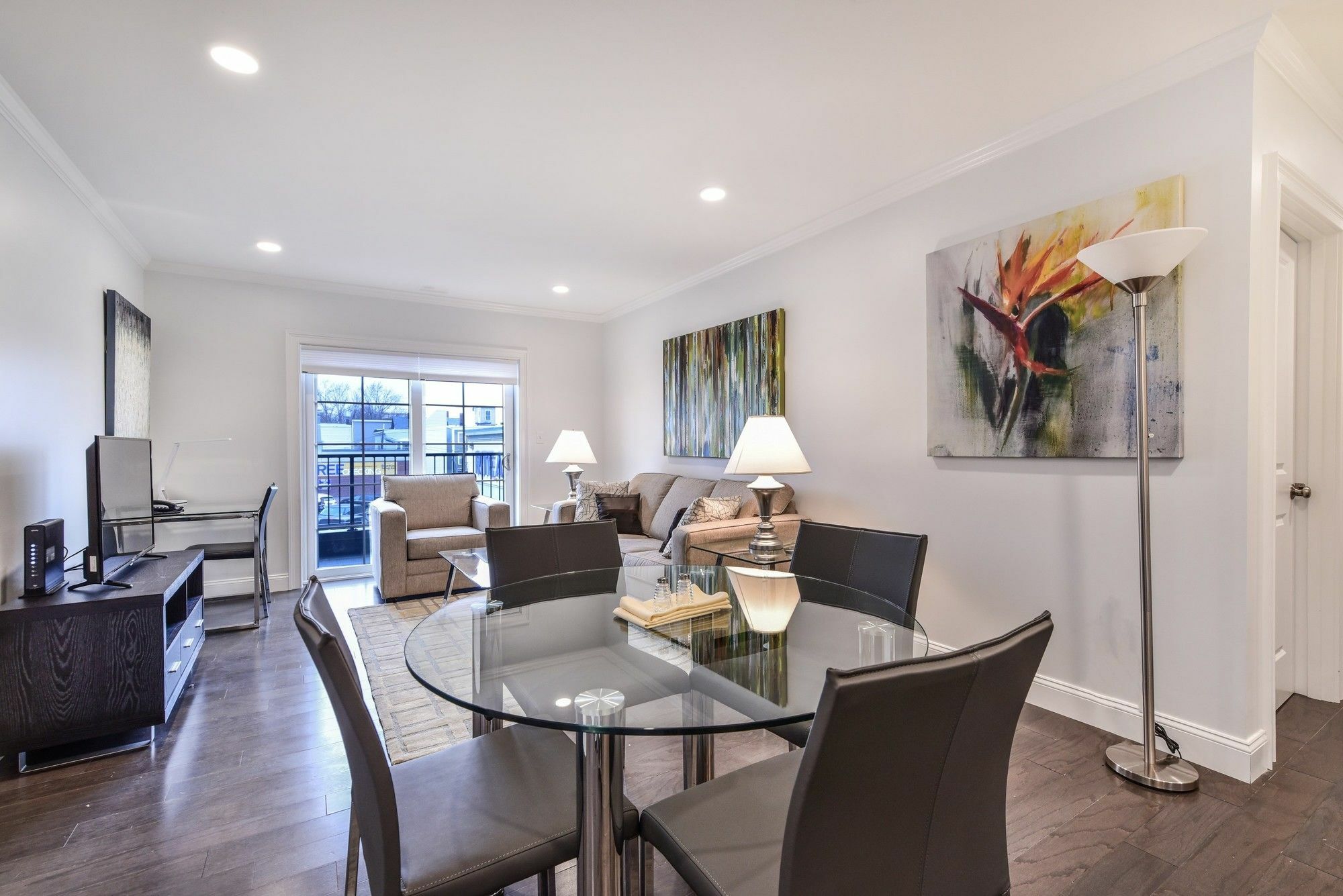 Global Luxury Suites South Boston Buitenkant foto